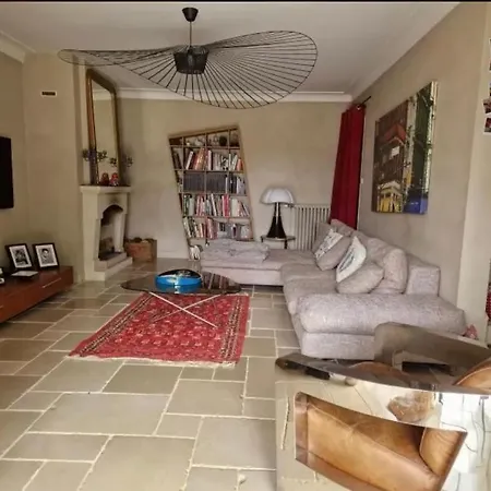 2 Chambres Dans Maison Familiale Avec Jardin ホームステイ